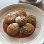 リナトキッチン - 3種のアランチーニ（ライスコロッケ）