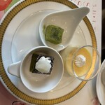 Cafe & Dining Azalea - 