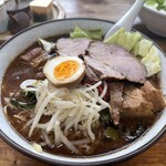 くまもとらーめん ブッダガヤ - 料理写真: