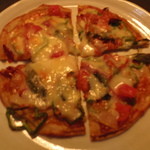 手打ち蕎麦しなの屋吉べぇ - そばピッツァ