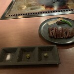 鉄板焼き八八 ワイン専門店 - サイコロステーキ