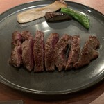 鉄板焼き八八 ワイン専門店 - サイコロステーキ