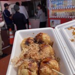 paku paku - たこ焼き　¥100
