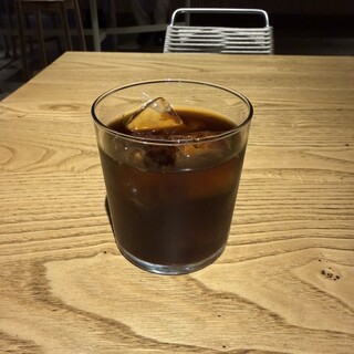 Common cafe&music bar lounge_1