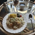 喫茶明正堂 - エビピラフ（大盛）とブレンドコーヒー