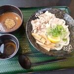 はなまるうどん - 料理写真:・魚介豚骨つけ麺・中