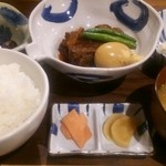 SHOKUDO-CAFE  ちゃぶだい - 豚の角煮定食