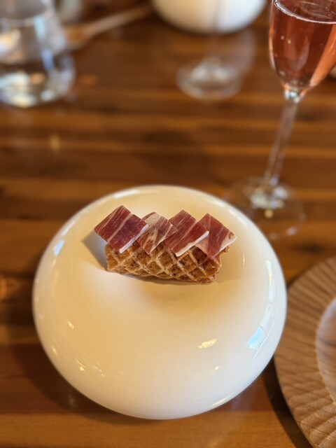 Chiisana Ryori Ten Morino Kujira So restaurant in Nishinomiya, Japan