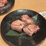 炭火焼肉 キョロちゃん - 