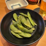 赤垣屋 - 塩ゆで黒枝豆190円