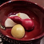ステーキ村岡 - 香の物、ひょうたんの形がイイ！