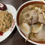 上海総本店 - 焼きめし　　＋　　チャーシューメン