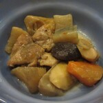 ビストロミルポア - お通しその③筑前煮