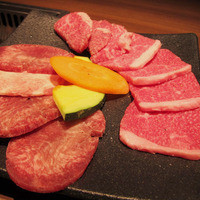 牛兵衛 草庵 池袋西口店 - 熟成牛タン&和牛焼肉