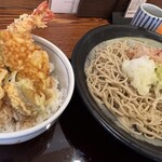 やまの葉 - 料理写真:小天丼＋小おろし蕎麦　1,680円