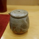 鰻 にしはら - うなダレも持ってきてくれます