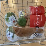 餅信 - 料理写真:この日買った物