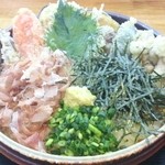 大地のうどん - 野菜天ぶっかけ(冷)@630円