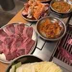 焼肉ホルモンべーす - 