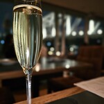 T.Y.HARBOR River Lounge - 