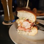 T.Y.HARBOR River Lounge - 