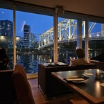 T.Y.HARBOR River Lounge - 