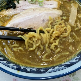 カレーらーめん じぇんとる麺_1