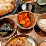 スパイス&創作酒場 MAD CHEFs - 