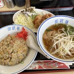 多武良 - ランチ（チャーハン　ミニラーメン　ミニ唐揚げ）　¥950