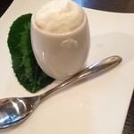 PiA - デザート手つくりプリン￥５０は安い