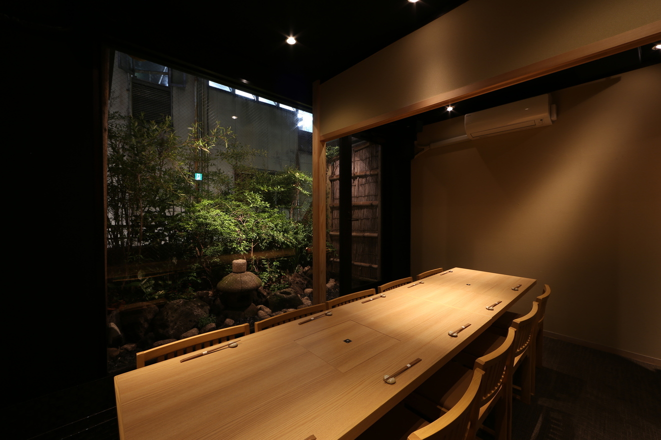 写真 : 円居-MADOy- 日比谷店 （マドイ） - 日比谷/鉄板焼き
