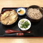 そば処 志ほ川 - かつ丼とせいろのセット