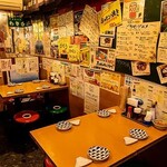 【店内奥のテーブル席】 2～8名様までご利用OK