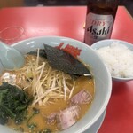 山岡家 - 