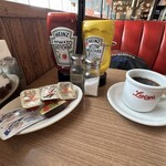 Lucy's Bakery & Kitchen - 