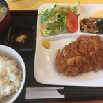 京都トラベラーズ・イン　レストラン - ロースカツ定食
