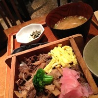 ダイナミックキッチン＆バー 響  新宿サザンタワー店 - 