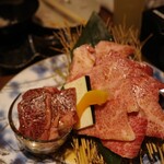 焼肉ホルモン酒場 陽真 - 