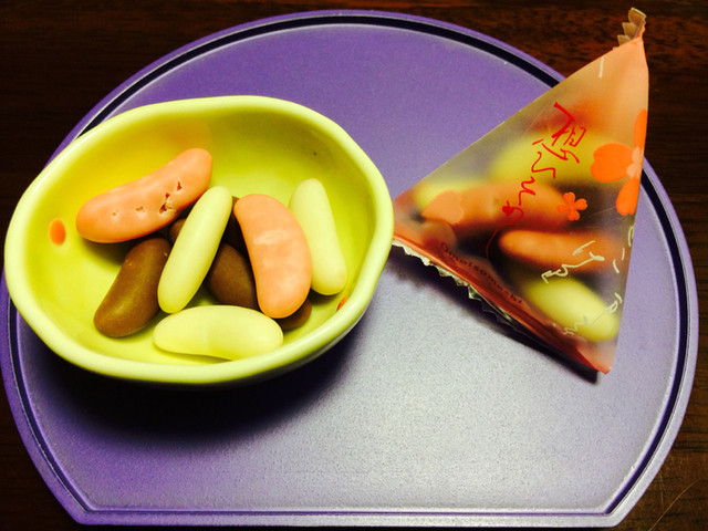 想ひそめし 壬生忠見の秀歌から名付けられたおしゃれなお菓子 By アシヤレーヌ 小倉山荘 芦屋店 芦屋 阪神 和菓子 食べログ