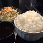 しちりん焼肉 だい - ごはん　サラダ