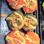 KABUKI餃子 - チー's3種盛り合わせ（6個)
・トマチー
・バジチー
・メンチー