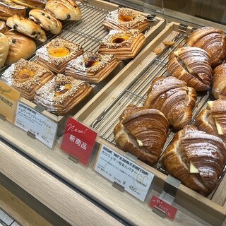 ゴントラン シェリエ_0