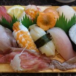 贅食家 千壽 - あたりまえランチ（上にぎり）