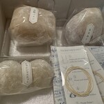 覚王山フルーツ大福 弁才天 - 料理写真: