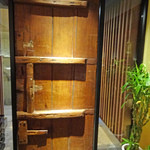 ベトナミーズ・シクロ - 店内から見たドア