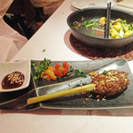 ベトナミーズ・シクロ - 豚つくねの串焼き