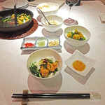 ベトナミーズ・シクロ - ブン：米麺に載せて出来上がり