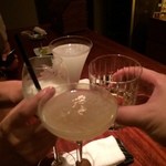 デン・ザ・ラウンジング・ルーム - 