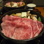 壽喜燒與牛肉拌飯 Momoshiki - 
