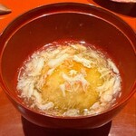 うお吟 - カニしんじょ　全体の85%はカニで出来ています